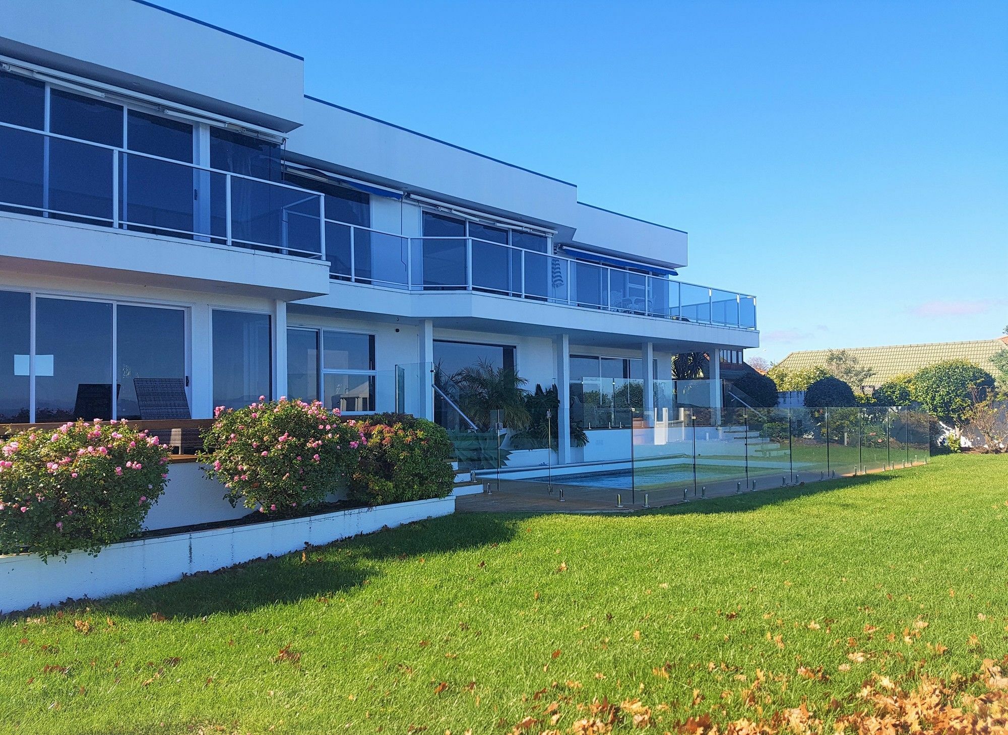 Spectacular Lakefront Home Таупо Екстер'єр фото